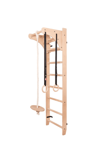 Ribbevegg med pull-ups bar, turnringer og huskesete - serie 110 - Sommerbutikken AS