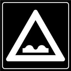 Sommerbutikken AS - Privatrettslig skilt - Fartshump