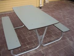 Sommerbutikken AS - Utelekebord i vedlikeholdsfri HPL