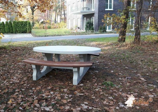 Benkesett Betong HeBlad ovalt med bambus-treverk på benker - Sommerbutikken.no