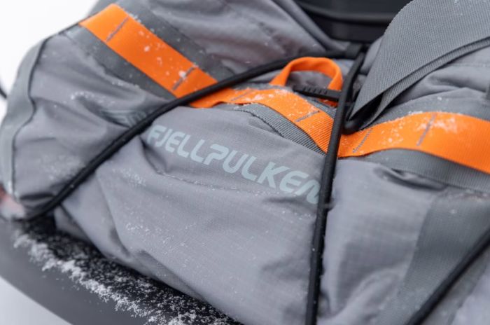 Fjellpulken Packbag 200 liter - Grå/Orange - Sommerbutikken.no