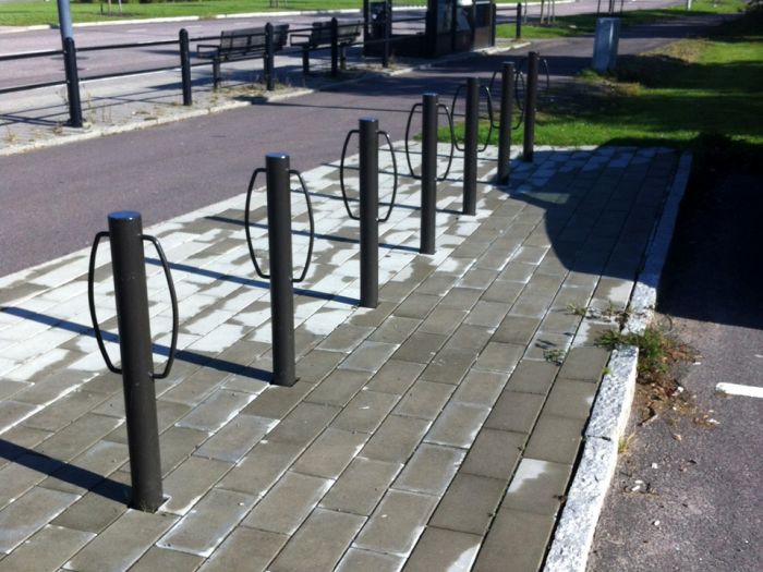 Sommerbutikken AS - Sykkelstativ Stolpe KNM