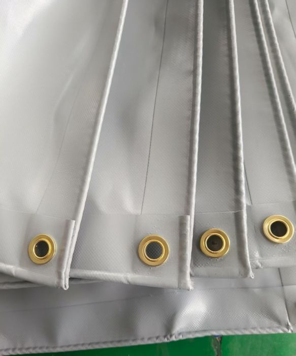 Sommerbutikken AS - PVC Presenning 600g/m2 Forsterket